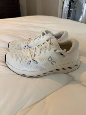 On Running Cloudsurfer